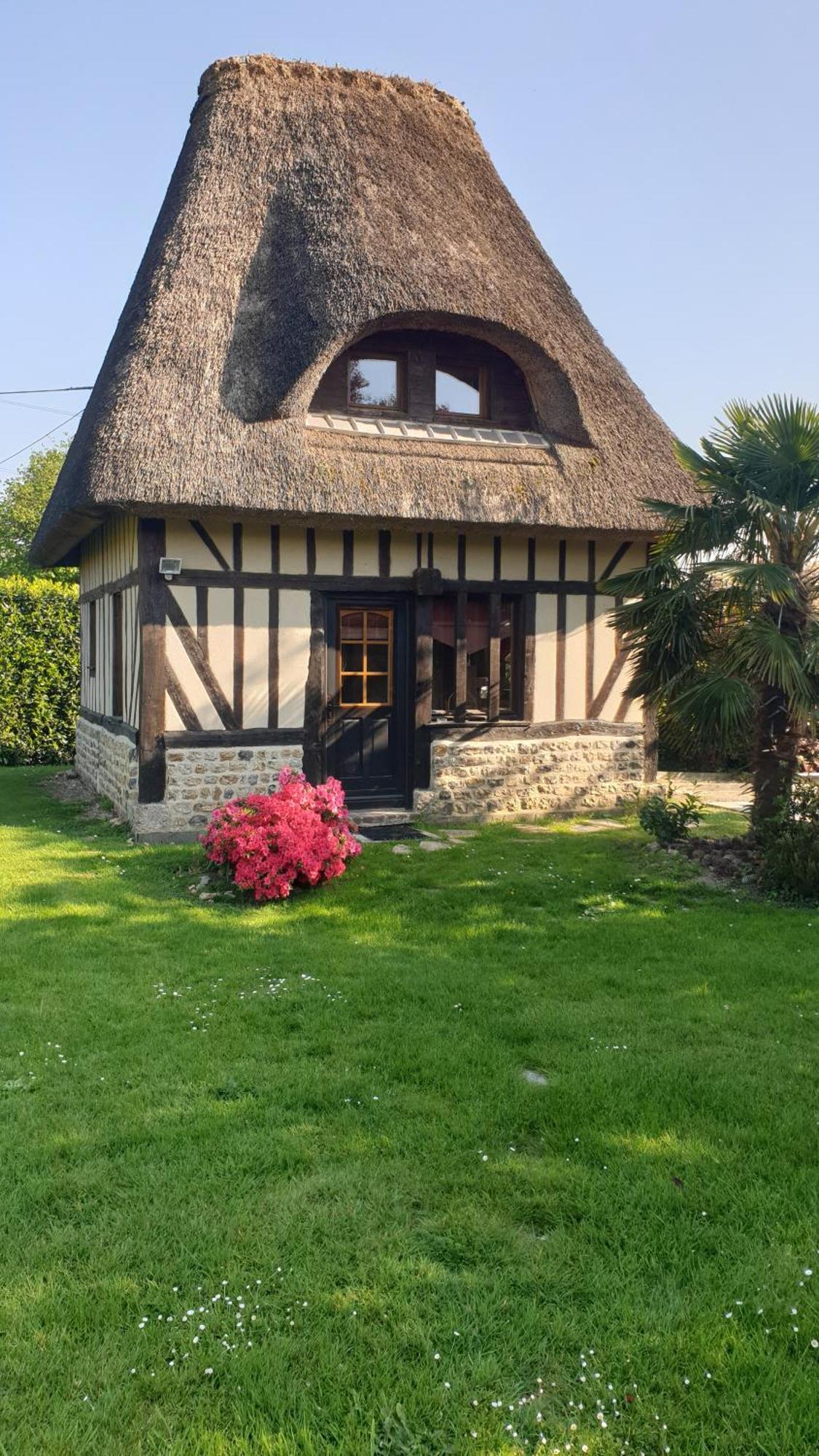 Gites De La Ferme De L'Eglise Fatouville-Grestain Exterior foto