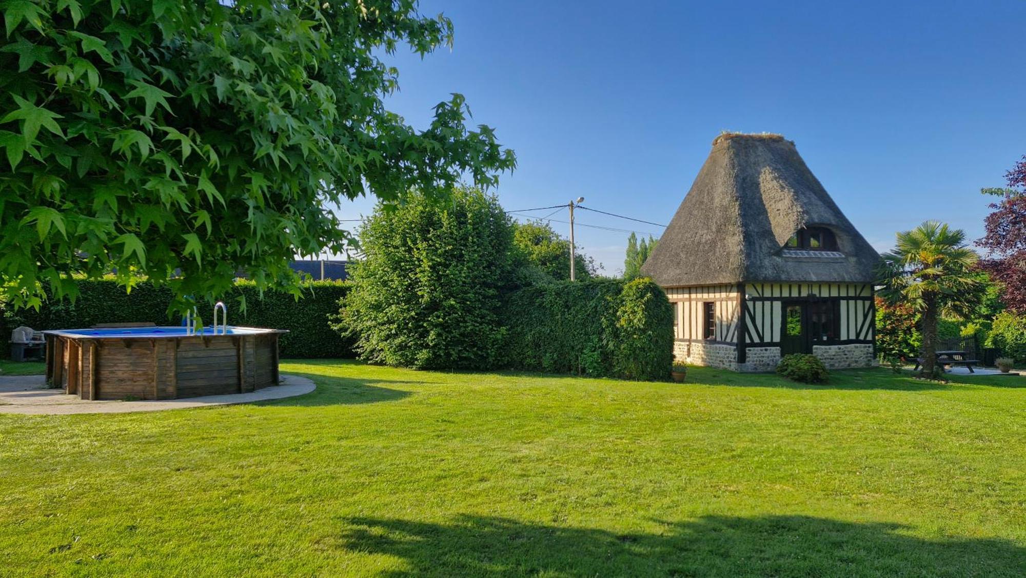 Gites De La Ferme De L'Eglise Fatouville-Grestain Exterior foto